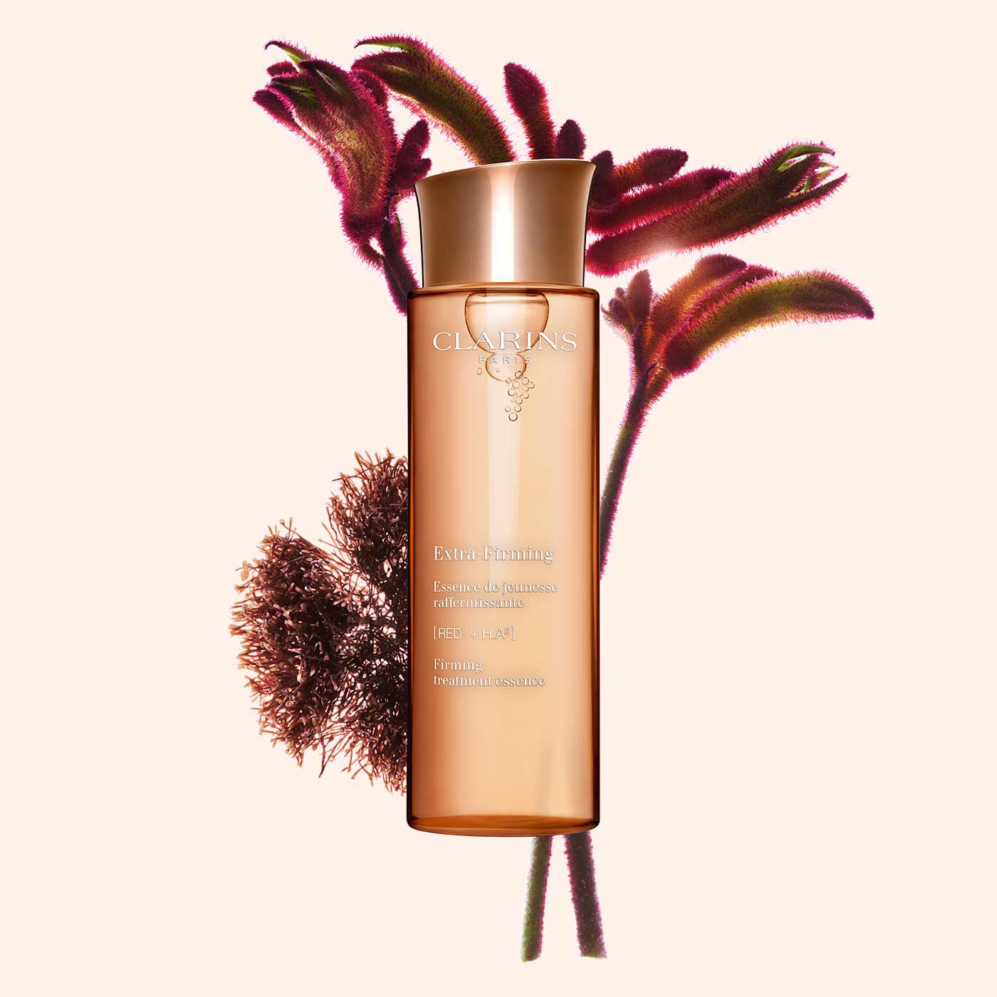 Extra-Firming Firming treatment essence | CLARINS®