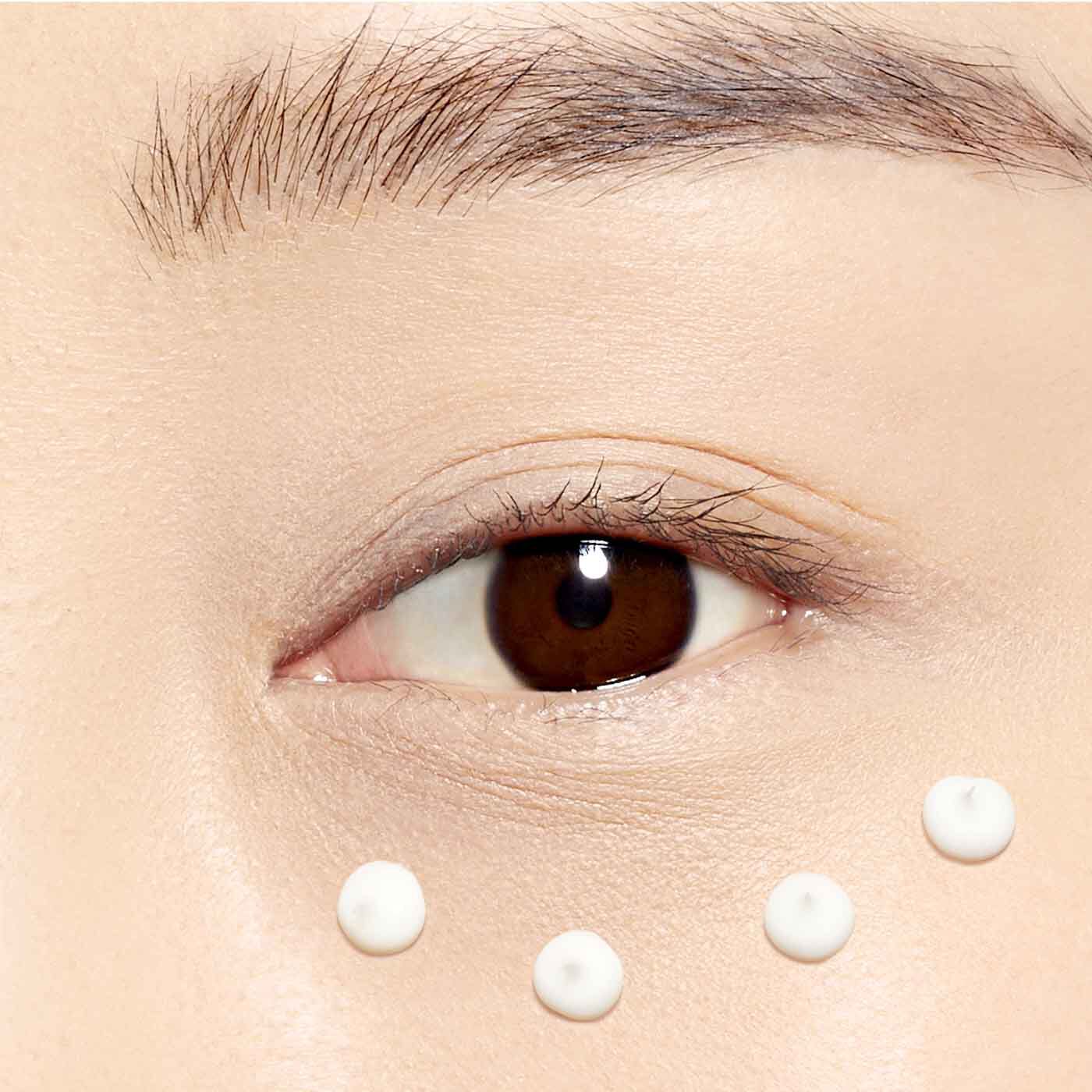 アイケア CLARINS Total Eye Lift 15ml Total Eye Lift: Firming Under-Eye Cream for Wrinkles | CLARINS®