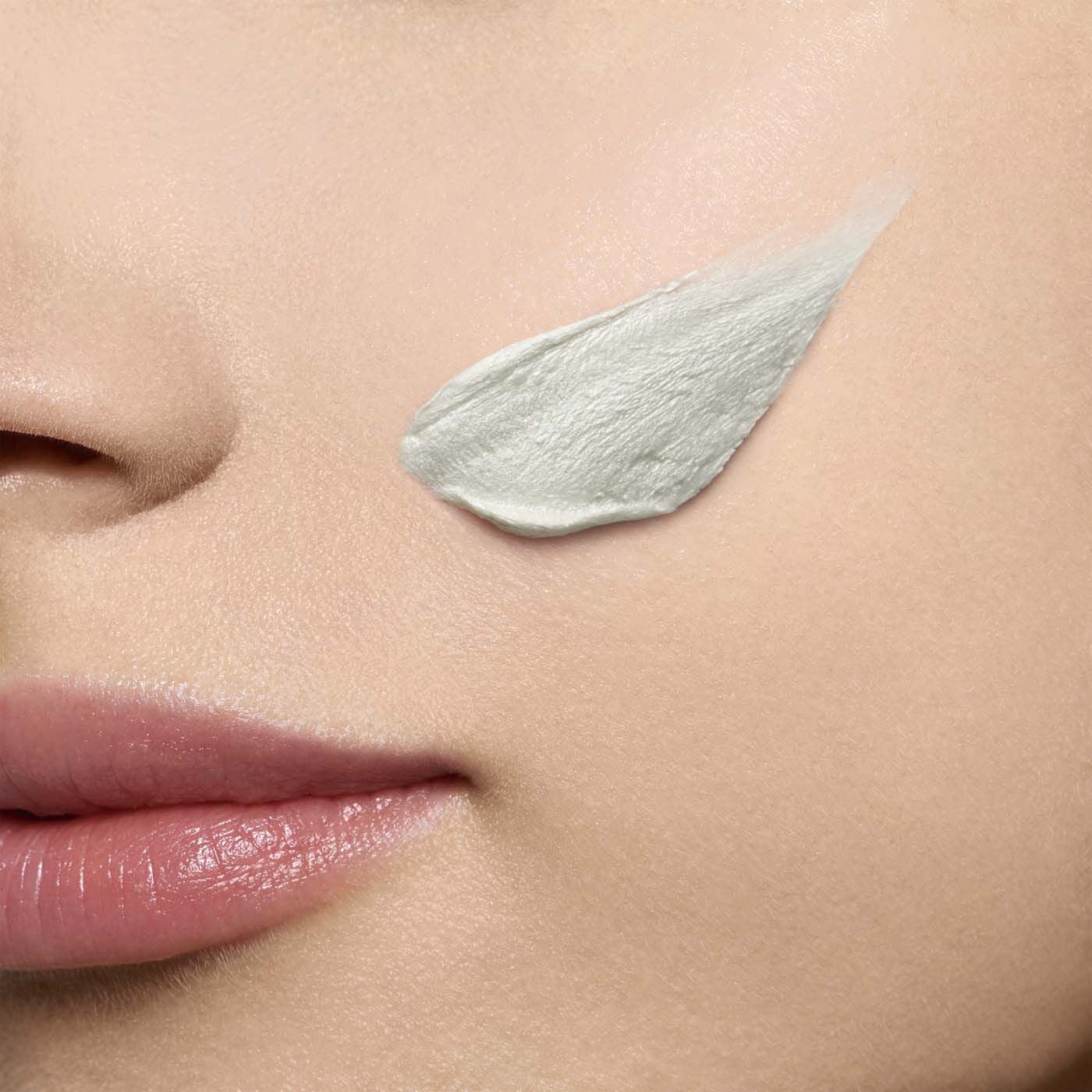 Face Skincare Products: Face Wash & Treatment | Clarins India