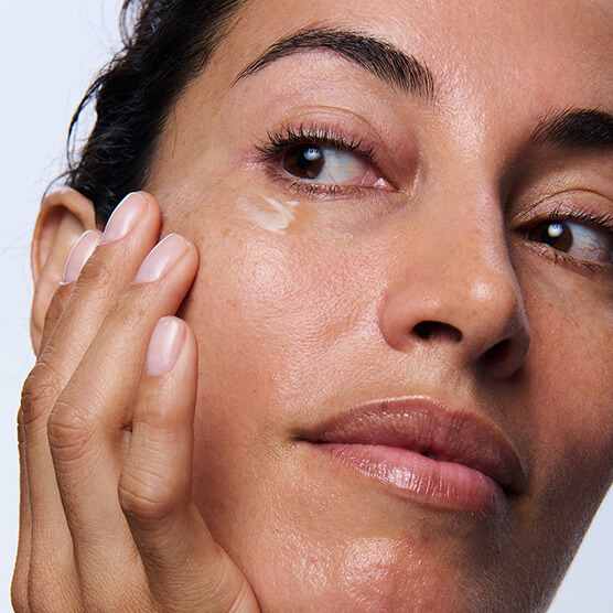 Model wearing Double Serum Eye